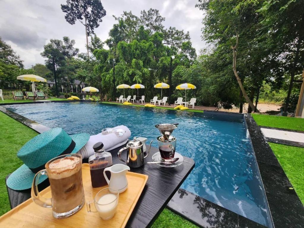 Natural Park Resort De Wang Thong Phitsanulok Exterior photo